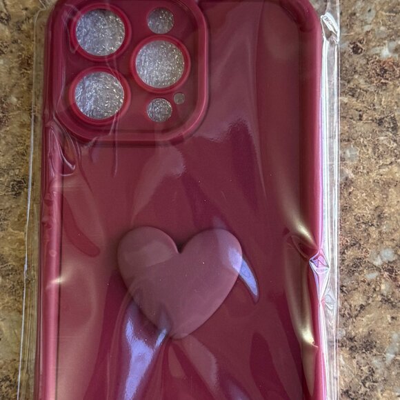 iPhone 14/15 Pro Max Case INS Stylish 3D Love Heart - Picture 3 of 3